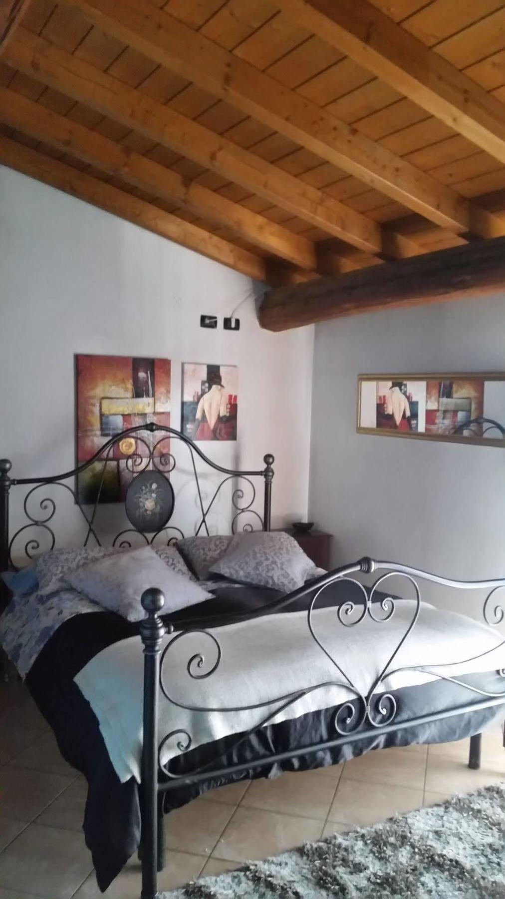 카스티리오네델레스티비에레 La Cascina Di Alice B&B 외부 사진