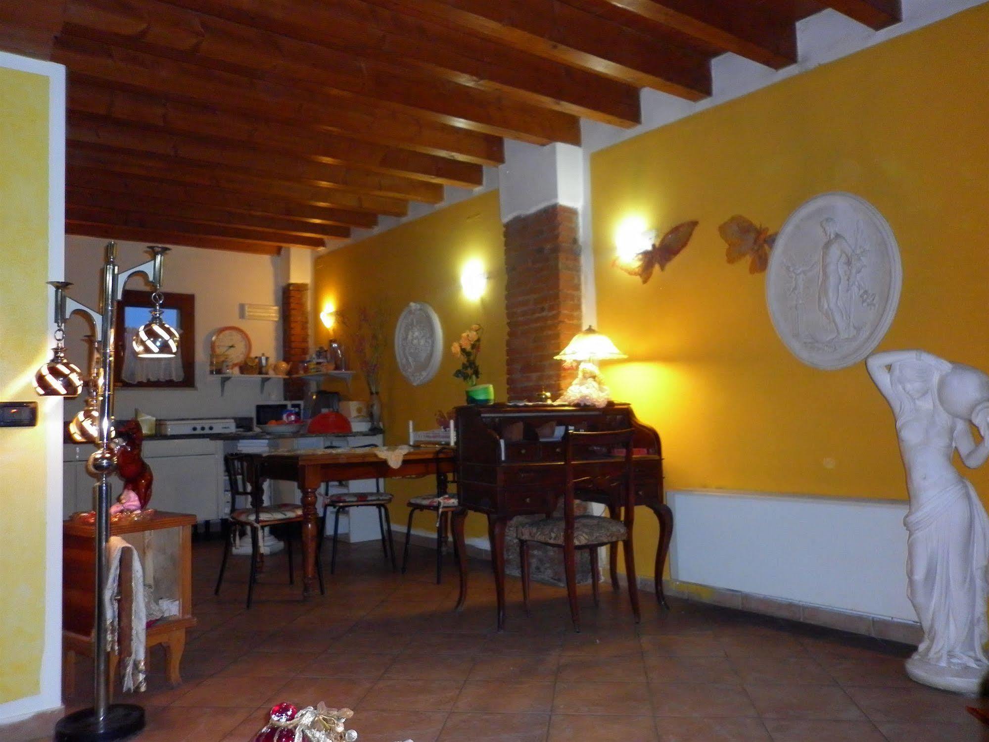 카스티리오네델레스티비에레 La Cascina Di Alice B&B 외부 사진