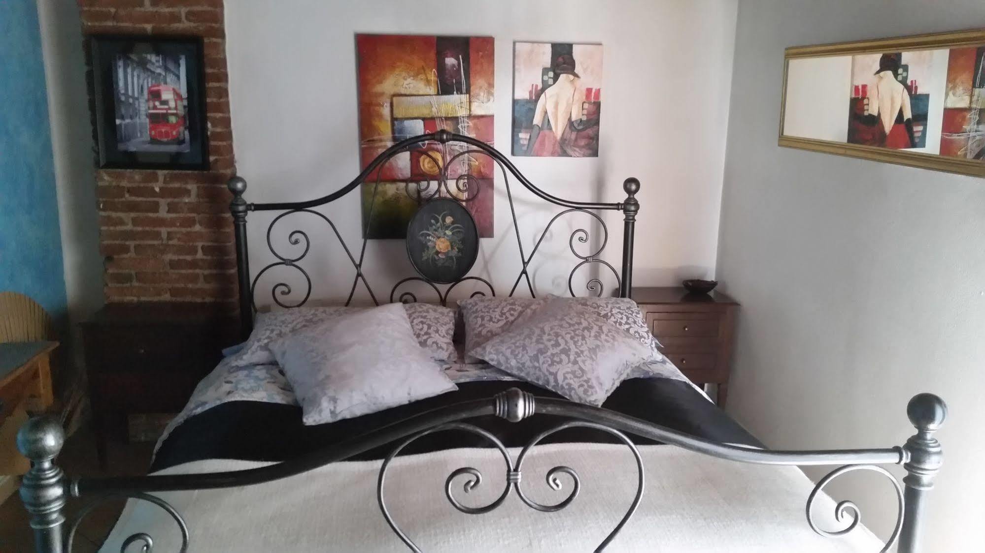 카스티리오네델레스티비에레 La Cascina Di Alice B&B 외부 사진